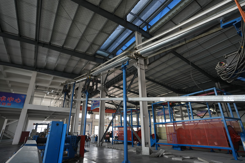 ���³���